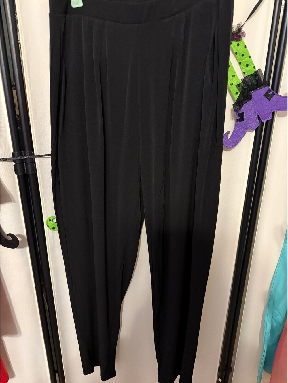 NWOT Zenana Black Pants Size Small
